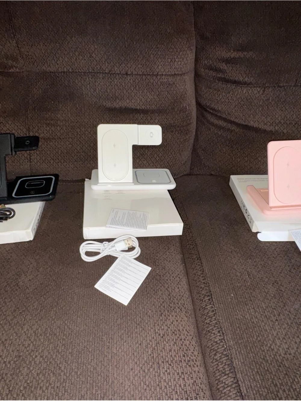 Apple 3-in-1 Wireless Charging Stand - Pink and White-Black